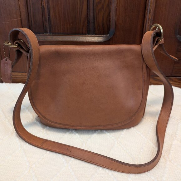 Vintage Coach #4150 Fletcher Saddle Bucket - Picture 1 of 13